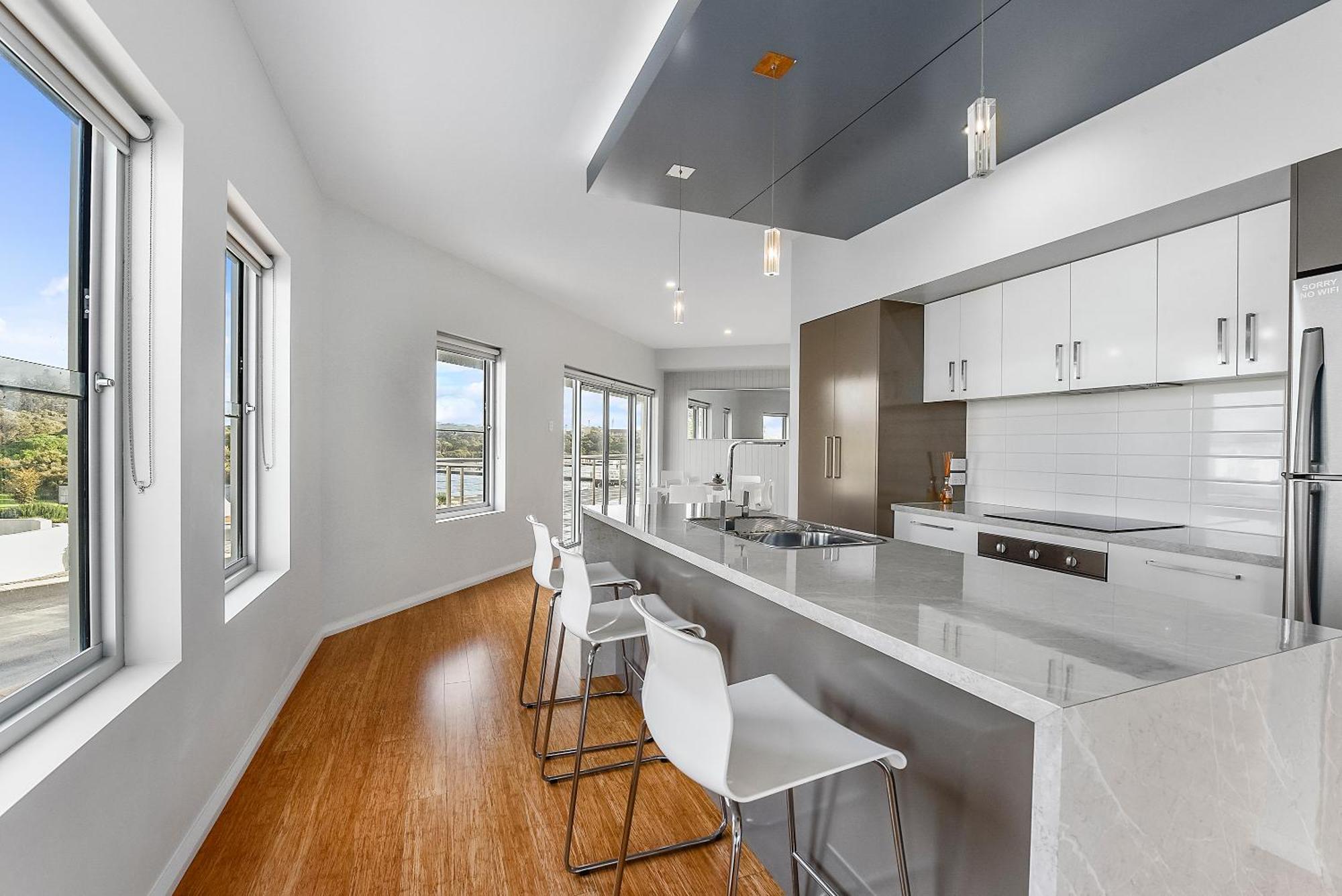 Aloha Waterfront Properties Robe Værelse billede