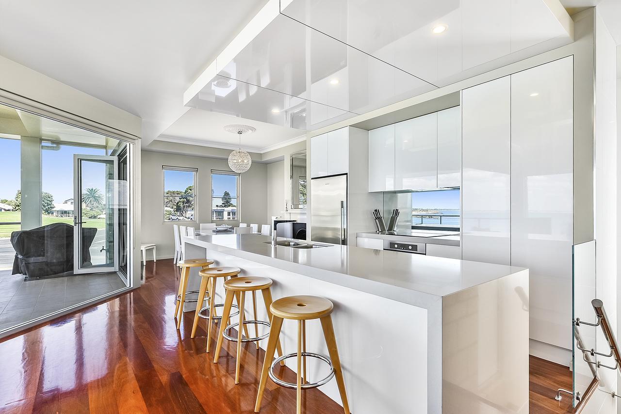 Aloha Waterfront Properties Robe Eksteriør billede