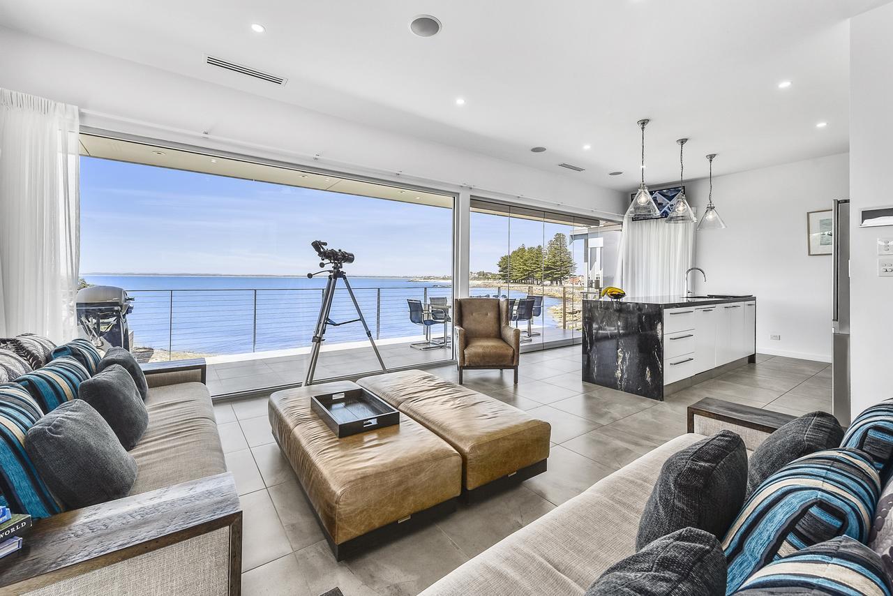 Aloha Waterfront Properties Robe Eksteriør billede